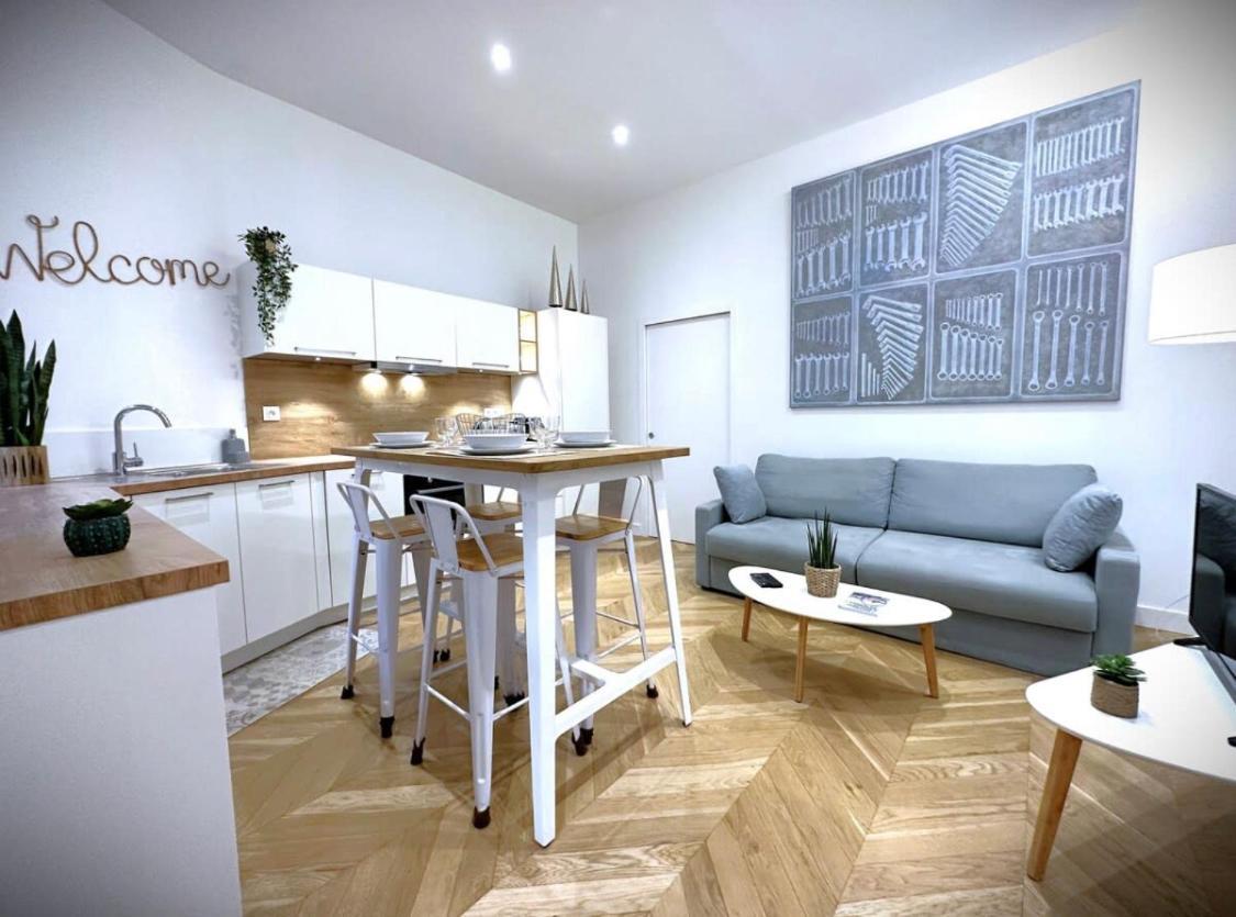 Hypercentre Appart 2 A 4 Pers, Calme & Cosy Avec Terrasse Privee Nantes Exterior foto